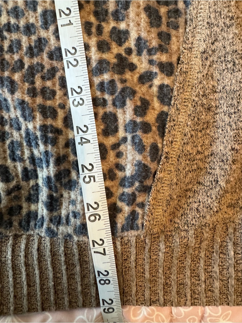 Torrid Brushed Waffle Knit Leopard
Raglan Sweatshirt, Size 2X, EUC - Picture 8 of 14